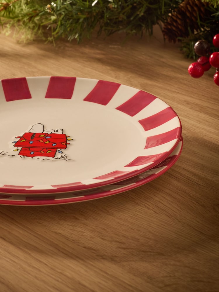 Set of 2 Red Snoopy Hand Painted Christmas Side Plates - Image 2 of 4