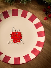 Set of 2 Red Snoopy Hand Painted Christmas Side Plates - Image 3 of 4