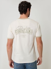 Threadbare Ishigaki Graphic Cotton Ringer T-Shirt - תמונה 2 מתוך 5
