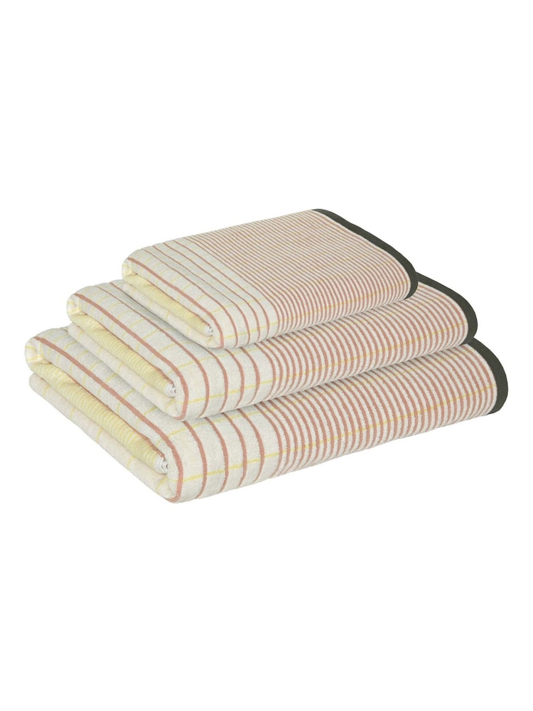 Mapoesie Yellow Echo Cotton 650gsm Jacquard Towel - Image 2 of 3 Mapoesie Yellow Echo Cotton 650gsm Jacquard Towel - Image 2 of 3