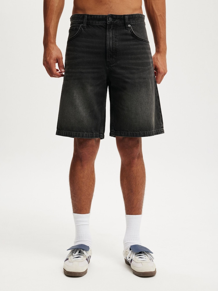 Cotton On Black Baggy Denim Shorts - Image 1 of 8