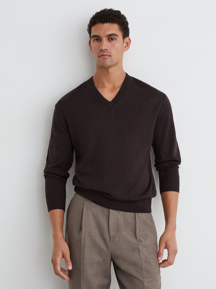 Reiss Bitter Brown Earlsfield Merino Wool V-Neck Jumper - Image 1 of 7 Reiss Bitter Brown Earlsfield Merino Wool V-Neck Jumper - Image 1 of 7