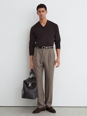 Reiss Bitter Brown Earlsfield Merino Wool V-Neck Jumper - Image 3 of 7