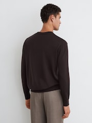 Reiss Bitter Brown Earlsfield Merino Wool V-Neck Jumper - Image 5 of 7