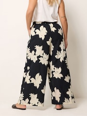 Yours Curve Black Wide Leg Trousers - Image 3 of 5