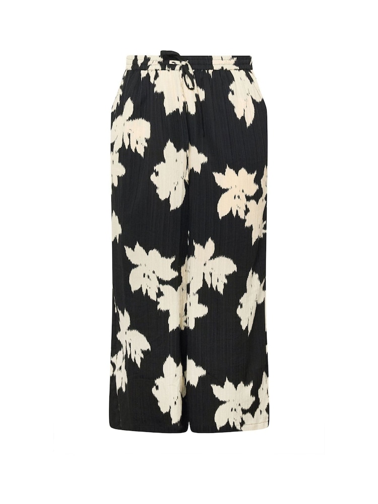 Yours Curve Black Wide Leg Trousers - Image 5 of 5 Yours Curve Black Wide Leg Trousers - Image 5 of 5