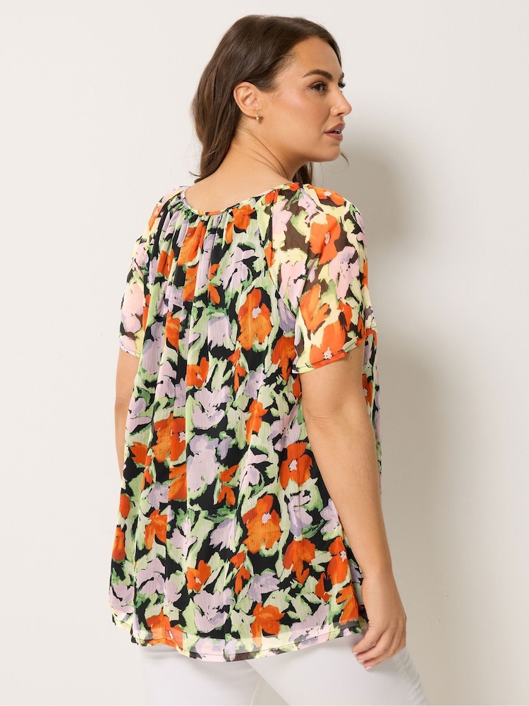 Negro - Blusa con pinzas estilo boho de Yours Curve - Imagen 2 de 5