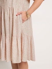 Ροζ - Μίνι φόρεμα με τιράντες Yours Curve Ditsy σε λεπτή γραμμή - Εικόνα 4 από 5