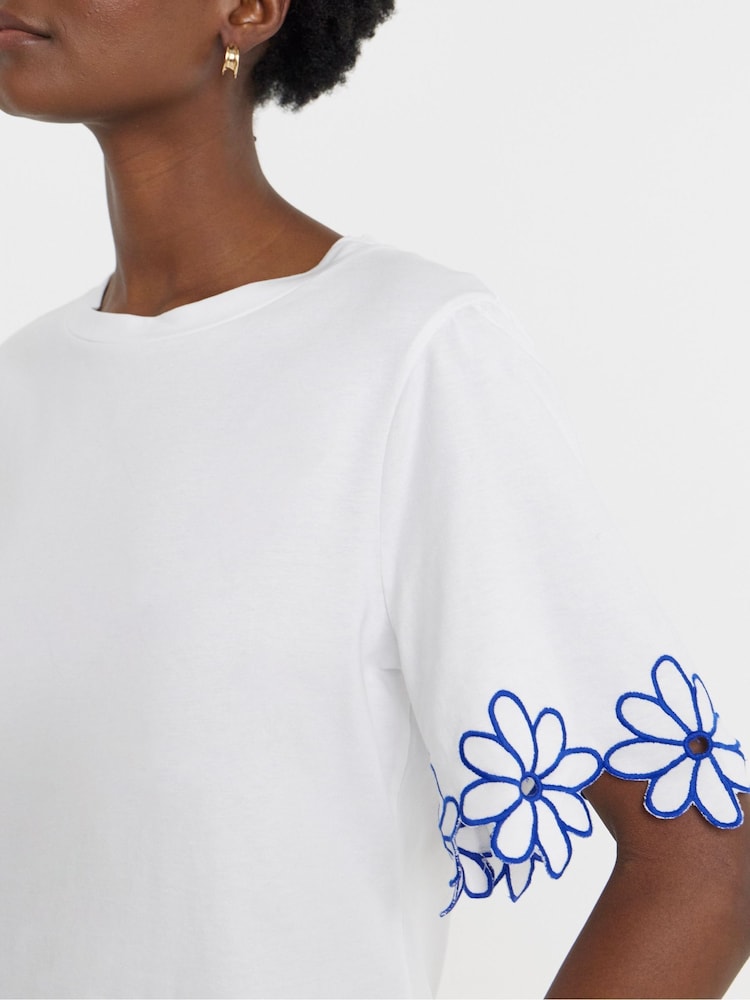 JD Williams Contrast Flower Embroidered Sleeve Longline T-Shirt - Image 4 of 4