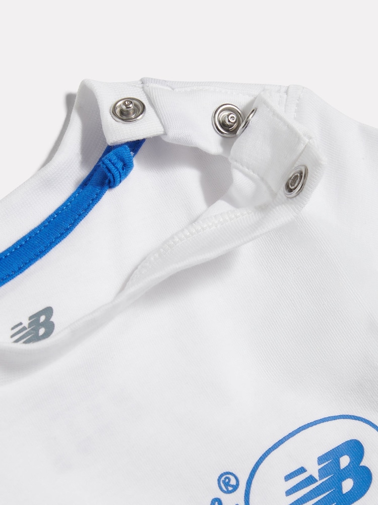 New Balance White Greatest Hits T-Shirt & Shorts Set - Image 4 of 4 New Balance White Greatest Hits T-Shirt & Shorts Set - Image 4 of 4