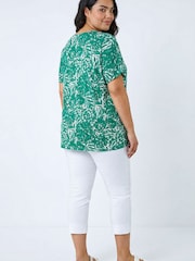 Roman Green Curve Abstract Print V-Neck Top - Image 3 of 5