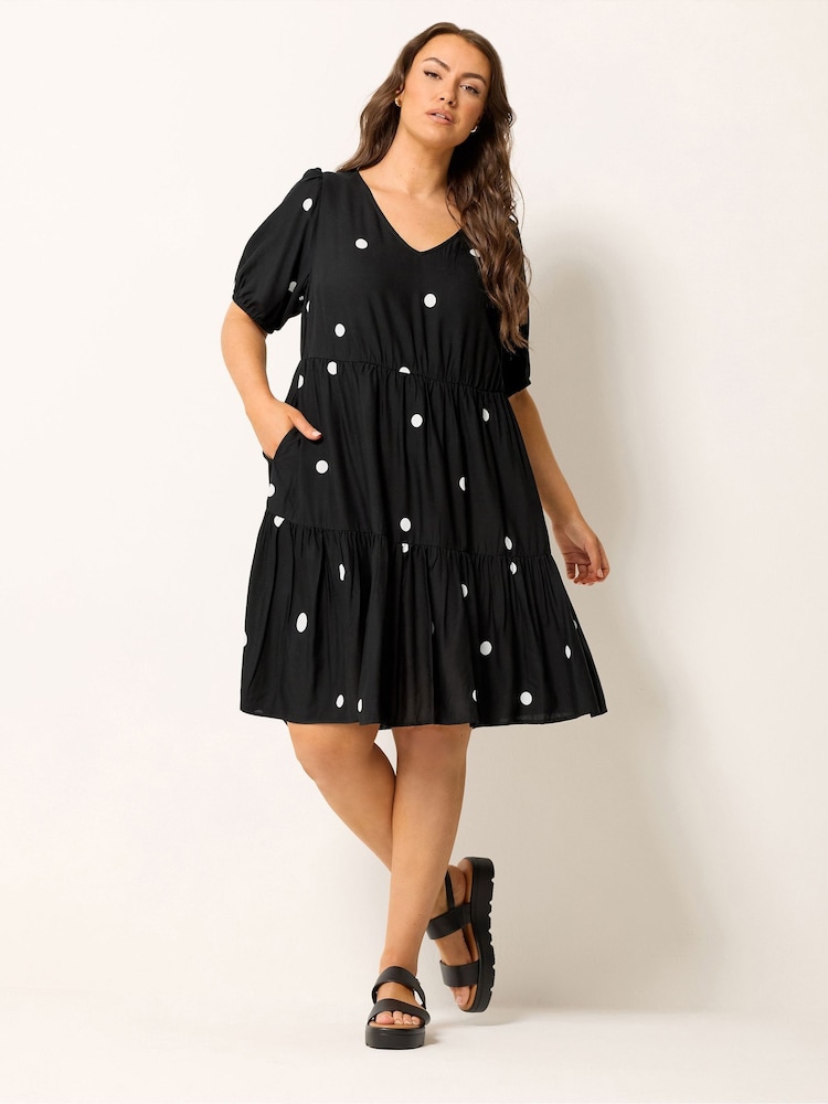 Yours Curve Black Polka Dot Tiered Smock Dress - Image 2 of 5