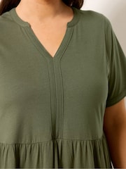 Yours Curve Green Tiered Maxi Dress - Image 4 of 5