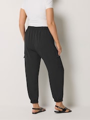 Yours Curve Black Washed Twill Cargo Joggers - Image 4 of 6