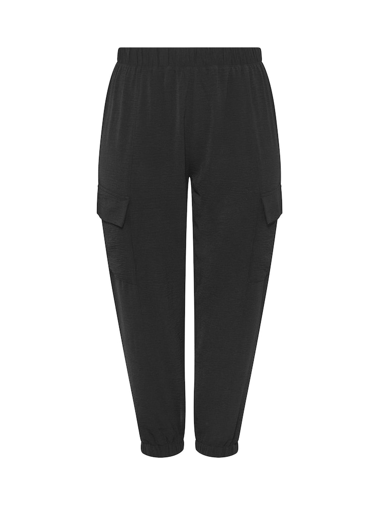 Yours Curve Black Washed Twill Cargo Joggers - Image 6 of 6