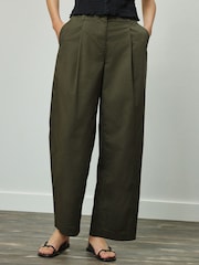 Vert kaki - Pantalon chino plissé coupe ballon - Image 2 de 8