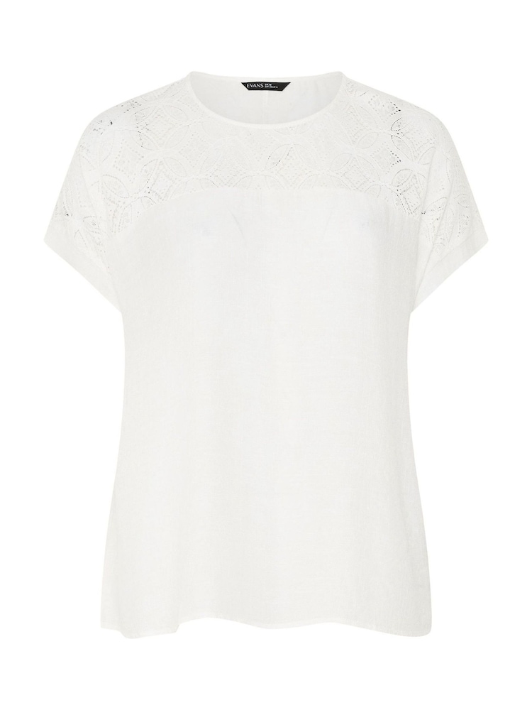أبيض - Evans Lace Detail Short Sleeve Top - Image 5 of 5 أبيض - Evans Lace Detail Short Sleeve Top - Image 5 of 5