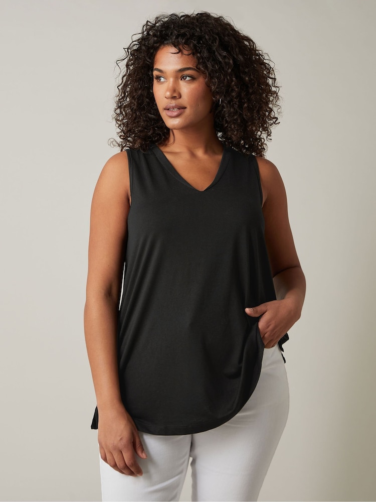 أسود - Evans Modal Rich Vest Top - Image 1 of 4