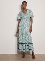 أزرق - Apricot Paisley Print Tiered Maxi Dress - Image 1 of 5