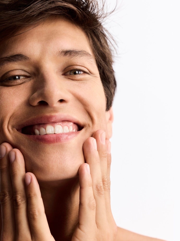 Nuxe Multi Action Serum Youth  Energy 30ml - Image 2 of 5