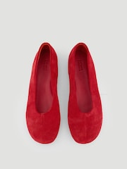 Rotes Wildleder - Hush Bertie Round Toe Ballet Flats - Bild 4 von 4