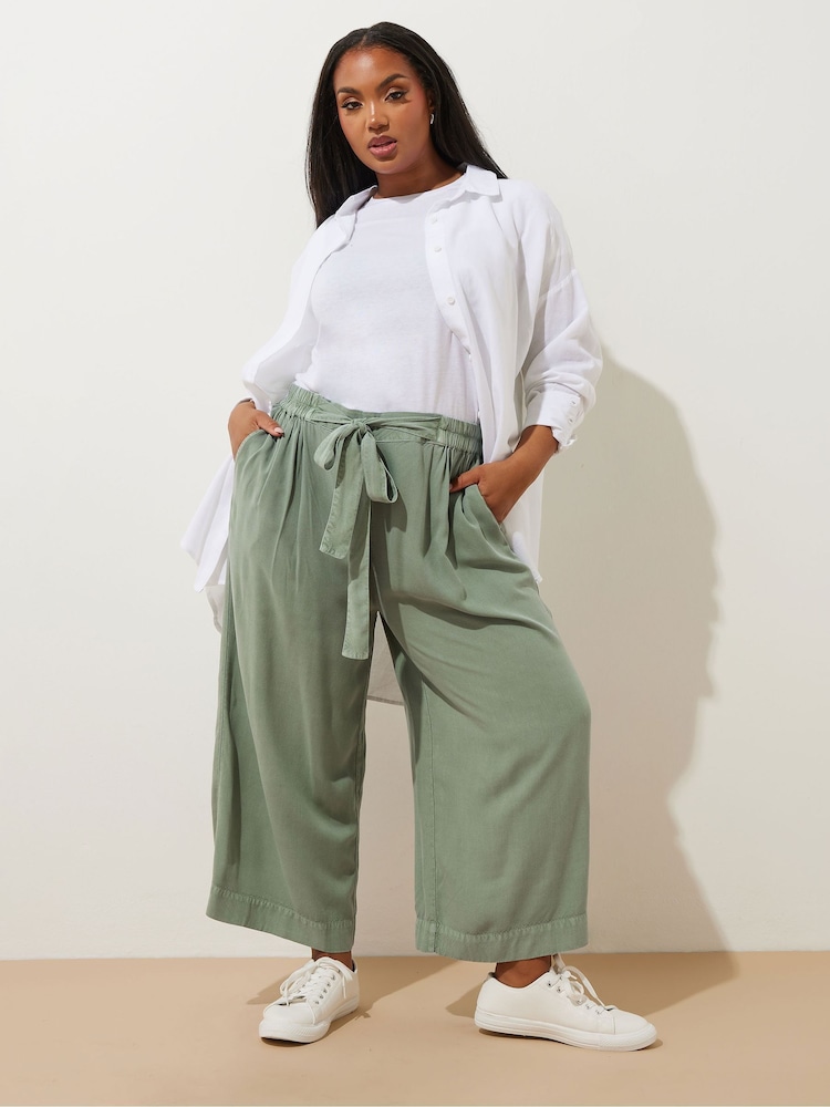 Yours Curve Green Chambray Tie Waist Cropped Trousers - Image 1 of 5