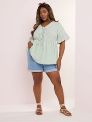 Yours Curve Green Ditsy Floral Tie Front Peplum Top - Image 2 of 5