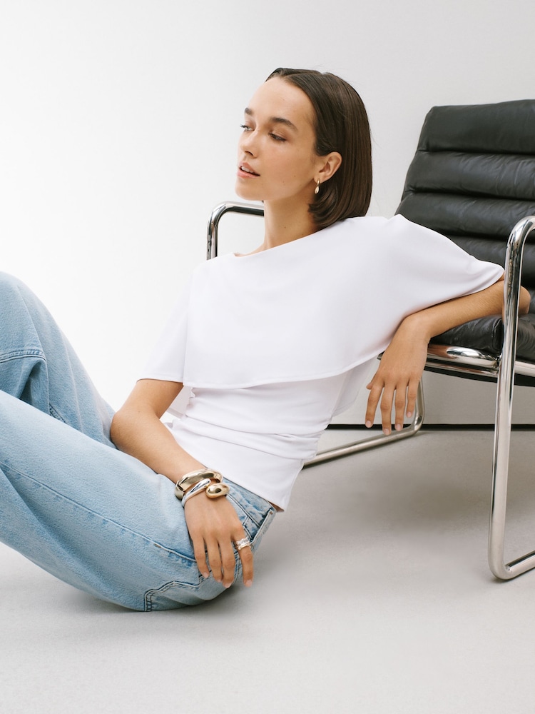 White Short Sleeve Cape Top - Image 1 of 5 White Short Sleeve Cape Top - Image 1 of 5