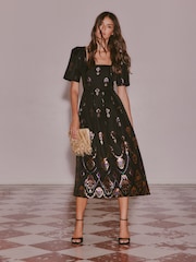 Love & Roses Metallic Jacquard Square Neck Midi Dress - სურათი 4 5-დან