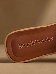 חום - Russell & Bromley סנדלי מיול, דגם Newby - תמונה 6 מתוך 7