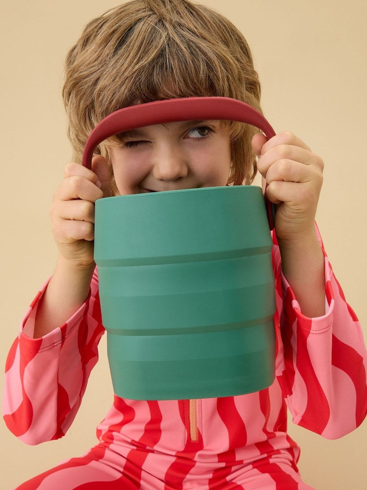 KIDLY by MORI Green Foldaway Bucket Spade & Sand Mould Beach Toy Set - Image 4 of 4