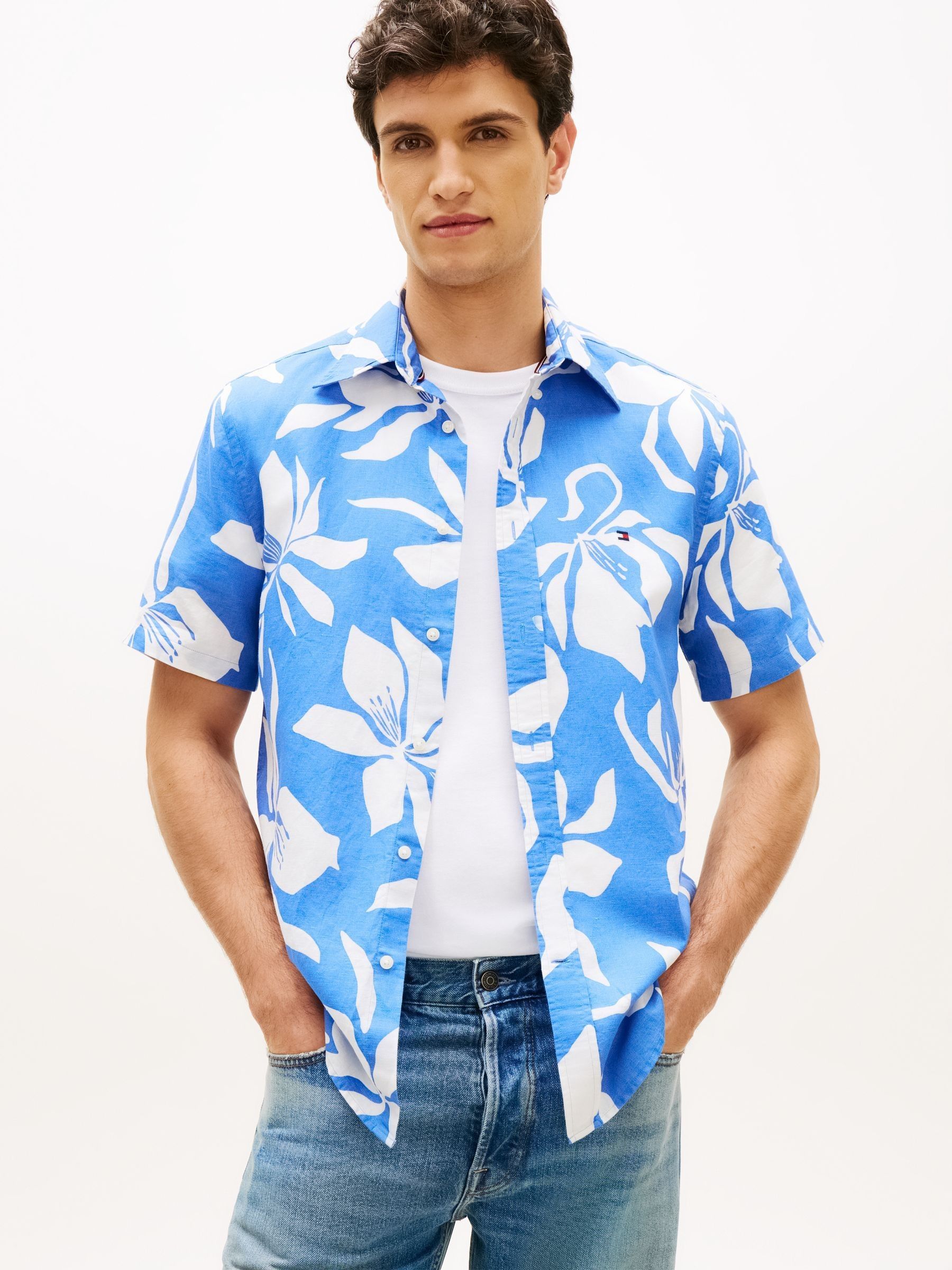 Tommy Hilfiger Men's Blue Regular Fit Linen Blend Short Sleeve Shirt