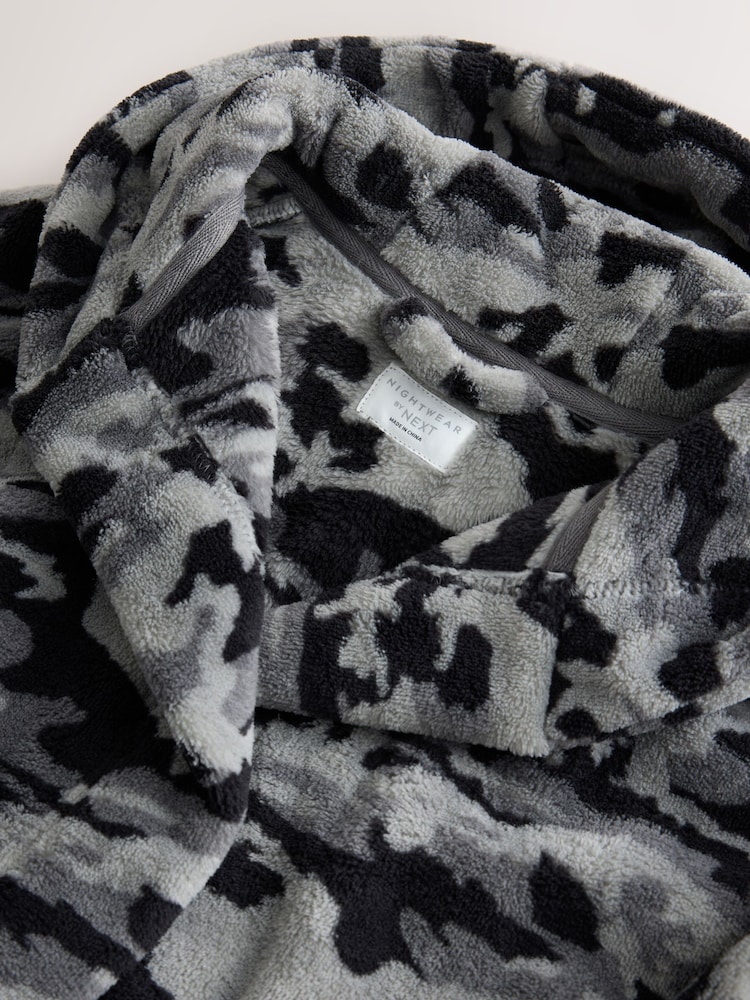 Grey Camo Robe (1.5-16yrs) - Image 8 of 8