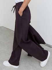 Reiss Grape Burgundy Jemma Premium Interlock Wide-Leg Joggers - Image 3 of 7