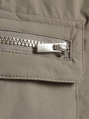 River Island Grey Zip Pocket Cargo Shorts - Image 4 of 4