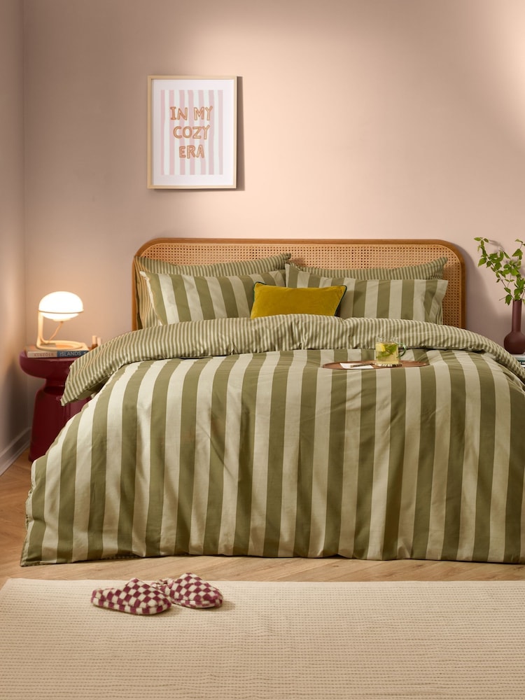 Furn Green The Ultimate Stripe Reversible Duvet Cover and Pillowcase Set - Image 2 of 4