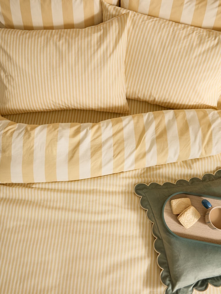 شرشف سرير بأستك بنمط مخطّط The Ultimate من Furn - Image 2 of 2