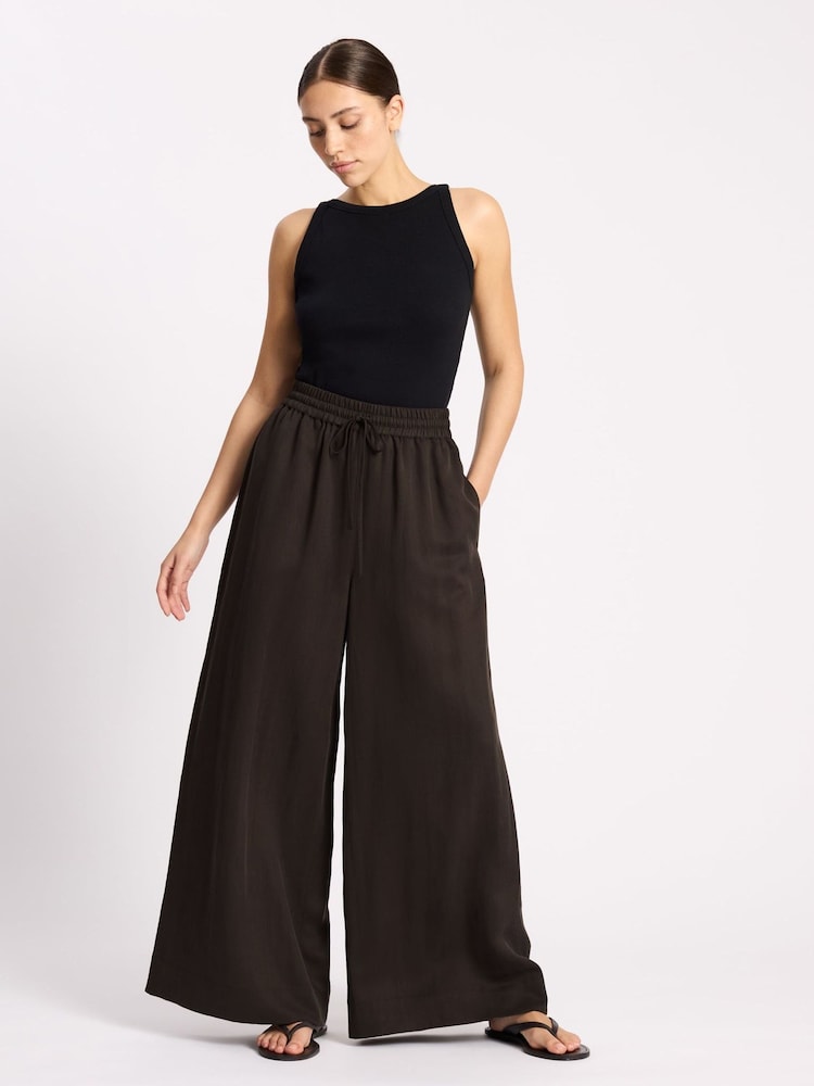 Albaray Tencel Wide Leg Trousers - صورة 1 من 4