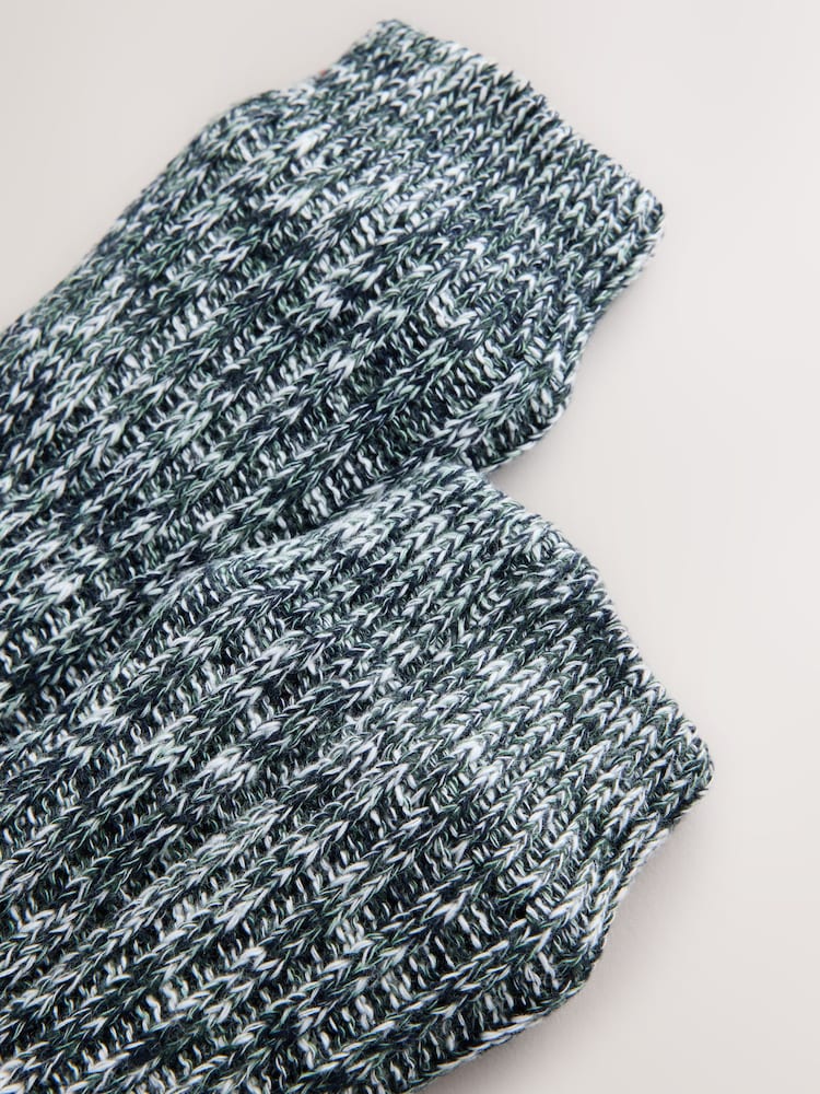 Green Twist Slipper Socks With Grippers 1 Pack - Image 3 of 3