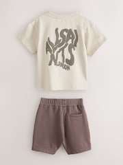 smALLSAINTS Neutral Orlando T-Shirt and Shorts Younger Set - Image 8 of 14