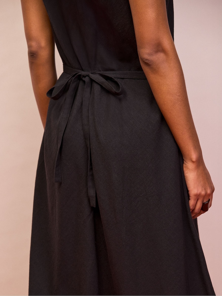 Ro&Zo Black Petite Stripe Racer-Neck Tie Back Dress With Linen - Image 3 of 3 Ro&Zo Black Petite Stripe Racer-Neck Tie Back Dress With Linen - Image 3 of 3