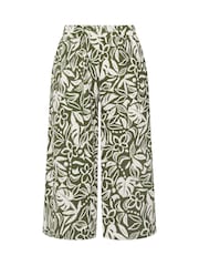 أخضر - سروال قصير واسع جيرسيه مقاس كبير من Yours  - Image 5 of 5