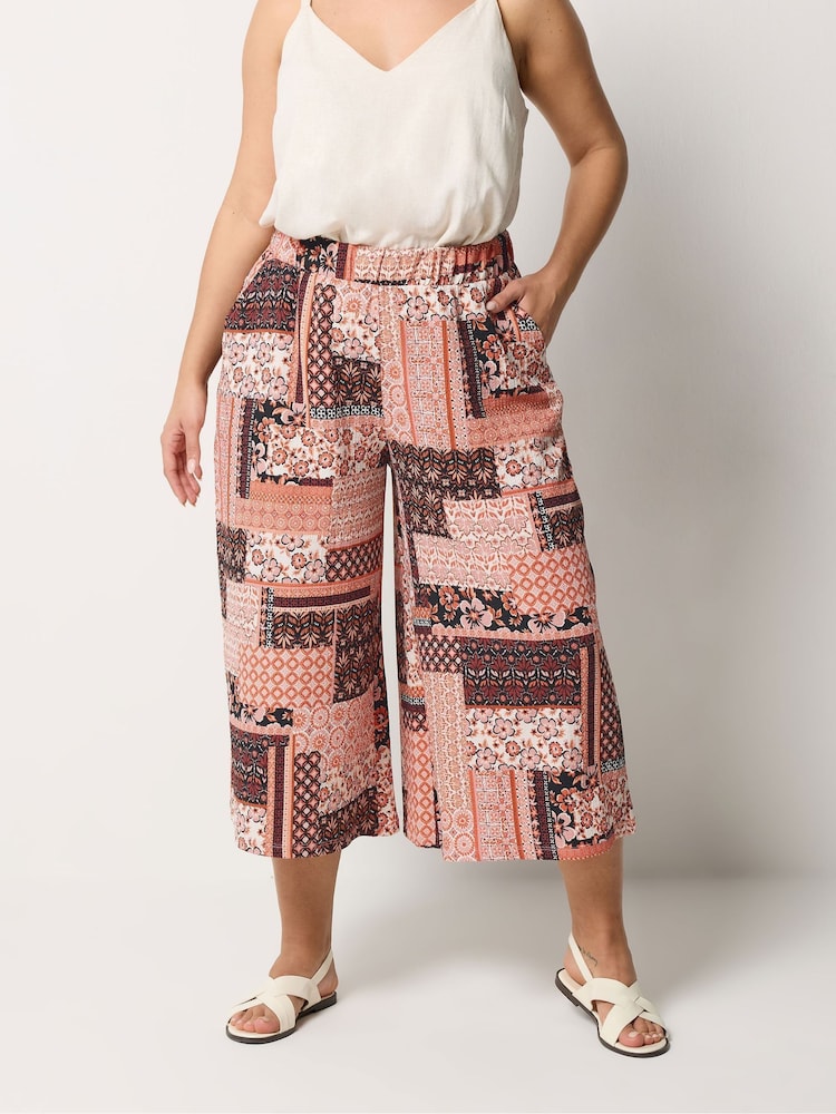 برتقالي - سروال قصير واسع جيرسيه مقاس كبير من Yours  - Image 1 of 5