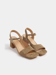 Long Tall Sally סנדלים מזמש מלאכותי עם עקב בלוק - תמונה 3 מתוך 5