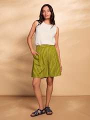 Celtic & Co. Yellow Cotton Pleat Front City Shorts - Image 3 of 6