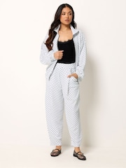 PixieGirl Petite White Crinkle Barrel Leg Trousers - Image 2 of 6