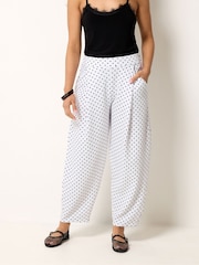 PixieGirl Petite White Crinkle Barrel Leg Trousers - Image 4 of 6