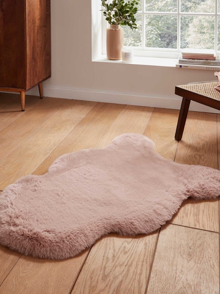 Think Rugs Rose Super Teddy Single Sheepskin Plain Shaggy Rug - Image 1 of 6 Think Rugs Rose Super Teddy Single Sheepskin Plain Shaggy Rug - Image 1 of 6