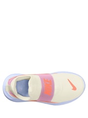 Nike White Coral Junior Flex Runner 4 Trainers - Image 2 of 3
