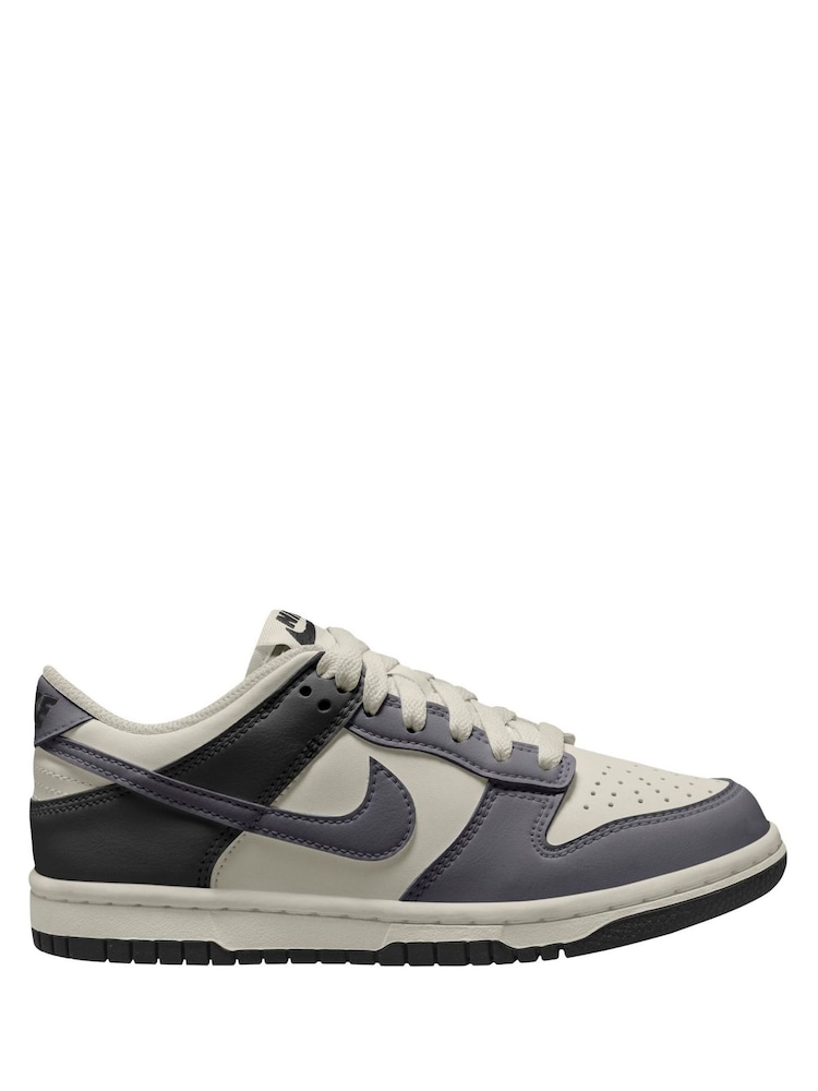 Dark Grey/White - Nike Youth Dunk Low Trainers - Bild 1 av 3 Dark Grey/White - Nike Youth Dunk Low Trainers - Bild 1 av 3